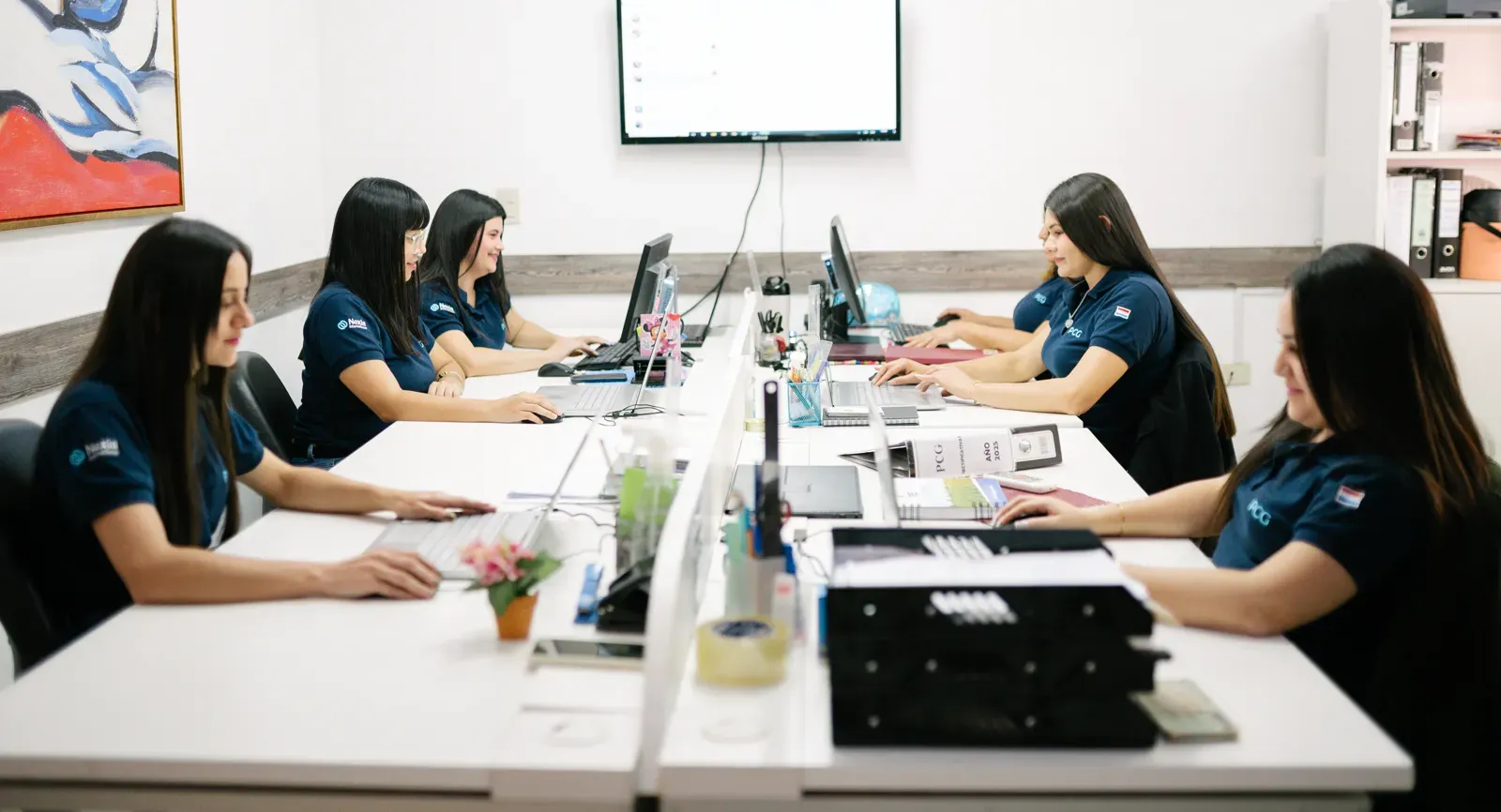 En la oficina — PCG Auditores